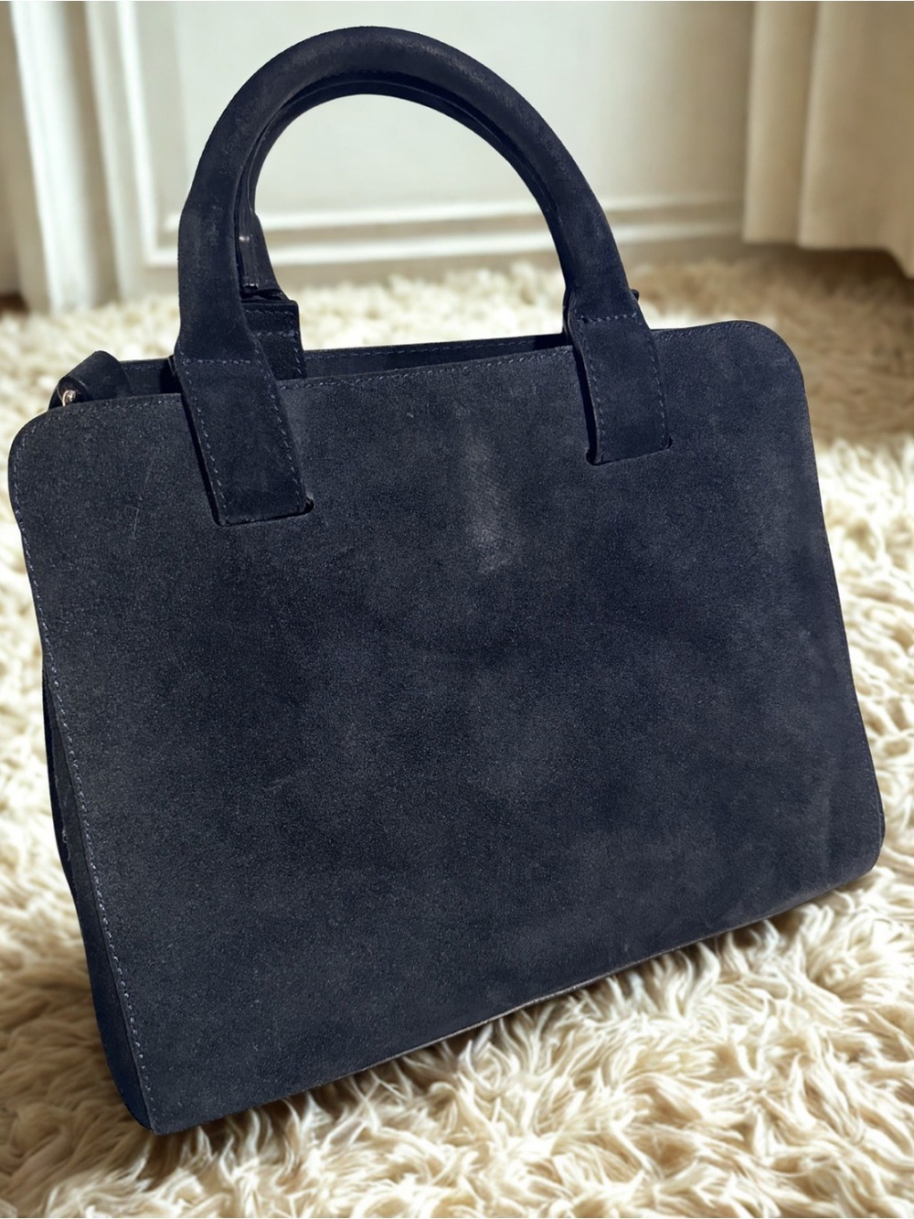 Made in Italy 🇮🇹 Navy Suede Handbag